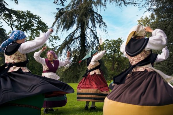Cultural Immersion Essentials
